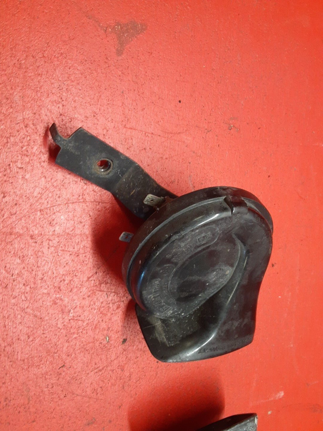 1995- 2003 Jaguar XK8 XJ Vanden Horn Set High Low Note OEM