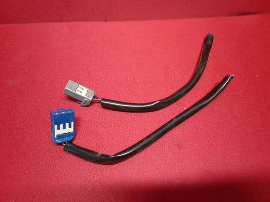 2014 - 2018 Mazda 3 HATCHBACK Left Driver HALOGEN Tail Light Lamp PIGTAILS ONLY
