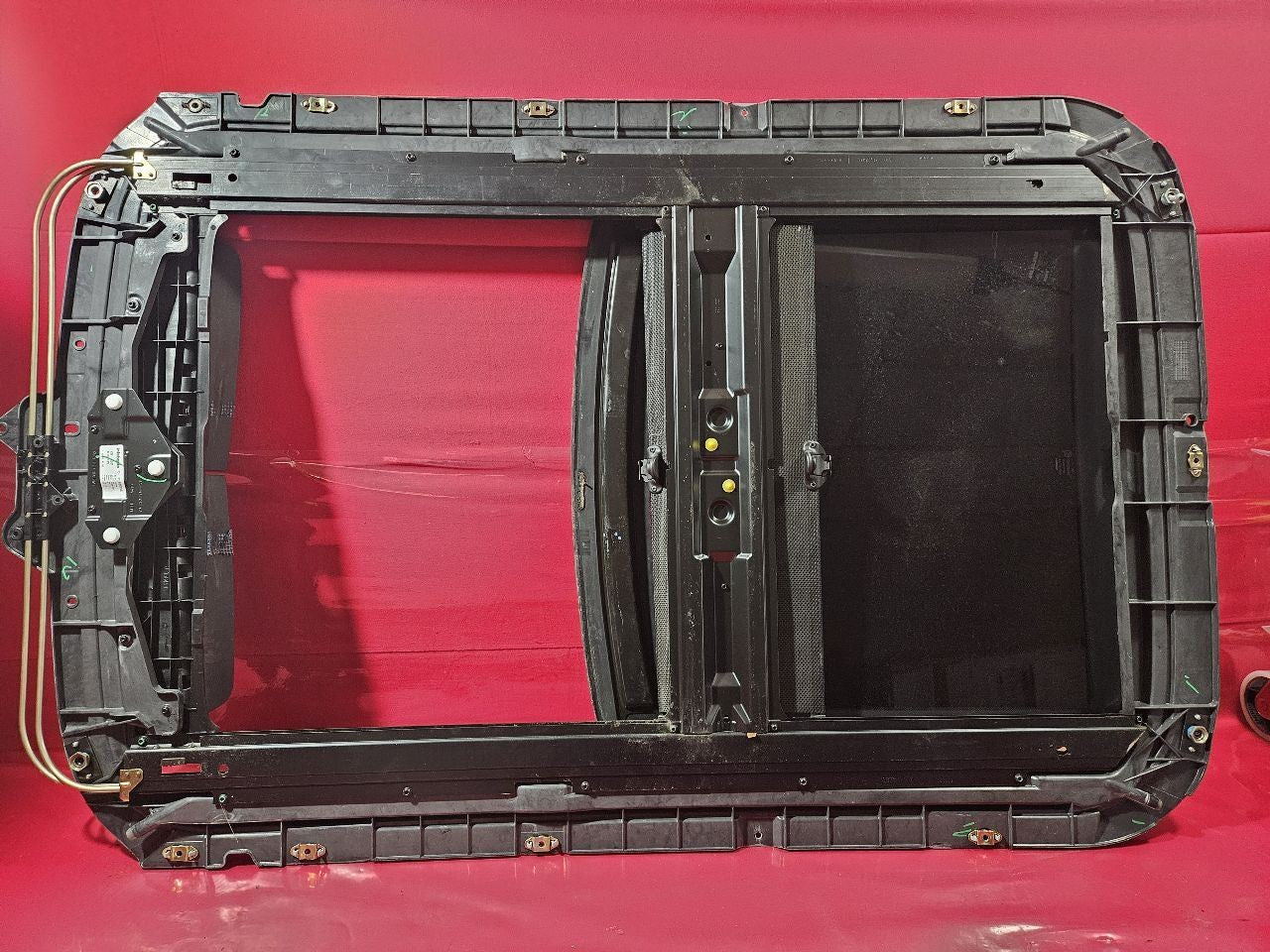 2002-2006 Mini Cooper Base / S PANORAMIC Sunroof Glass w/ Track Assembly