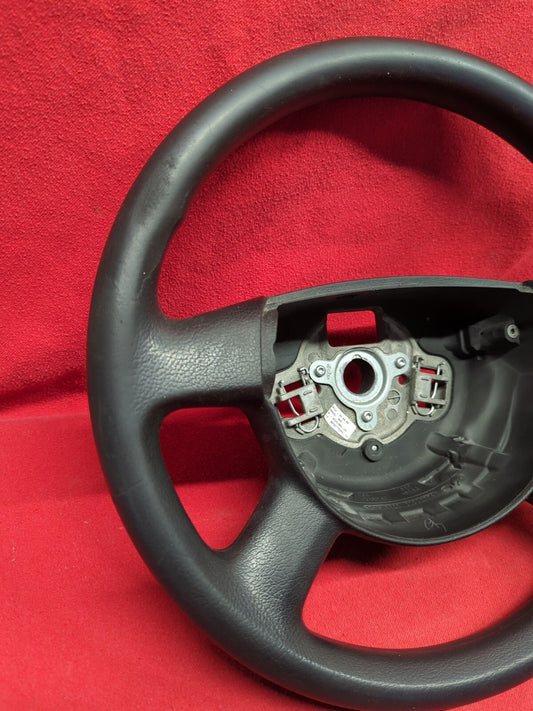 2006 2007 2008 2009 2010 Volkswagen VW Passat BASIC Steering Wheel Black
