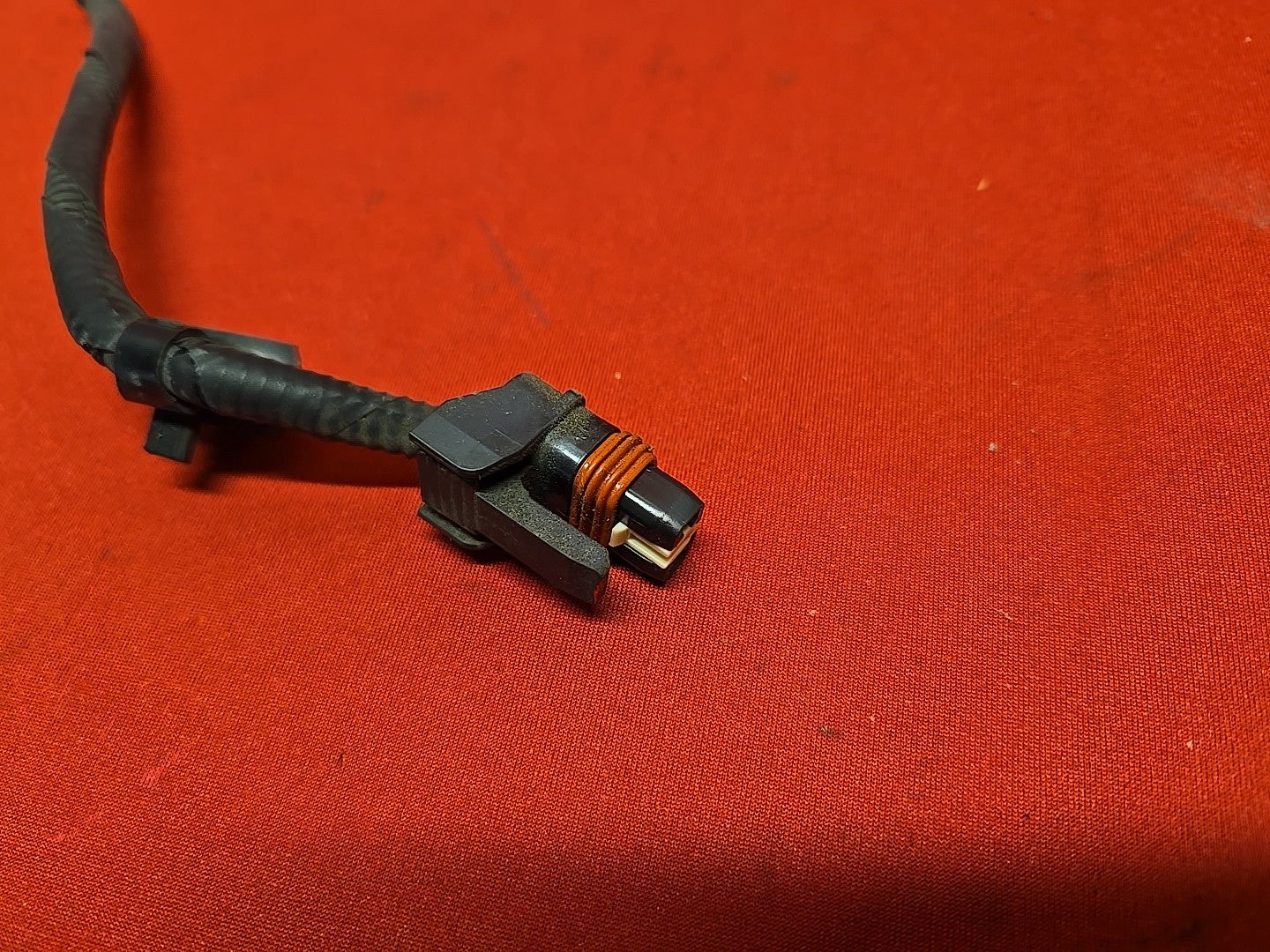 2011-2015 Kia Sorento Front Anti-Theft Alarm Hood Contact Switch - PIGTAIL WIRE