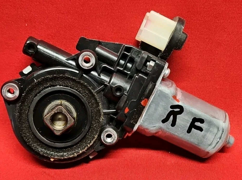 2007 - 2012 Nissan Altima Sedan FRONT RIGHT PASSENGER Door Window Motor