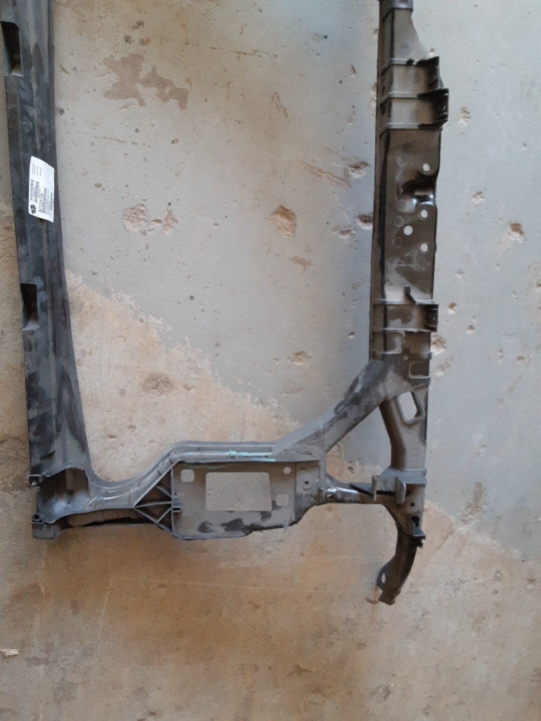 2008-2017 Audi Radiator Support 8K0-805-594-L    LOCAL PICKUP ONLY