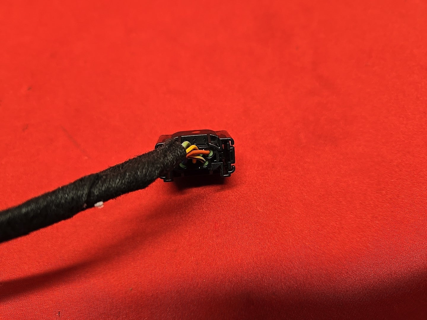 2006-2007 Land Rover Range Rover V8 Dynamic Stability YAW Rate Sensor - PIGTAIL