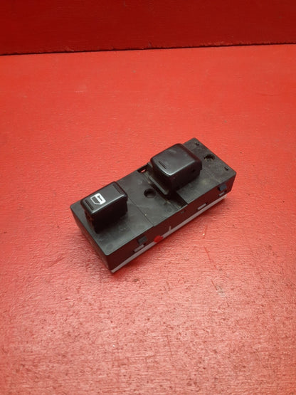 2005 2006 2007 Nissan Pathfinder Xterra Right Font Window Switch 25411-EA002