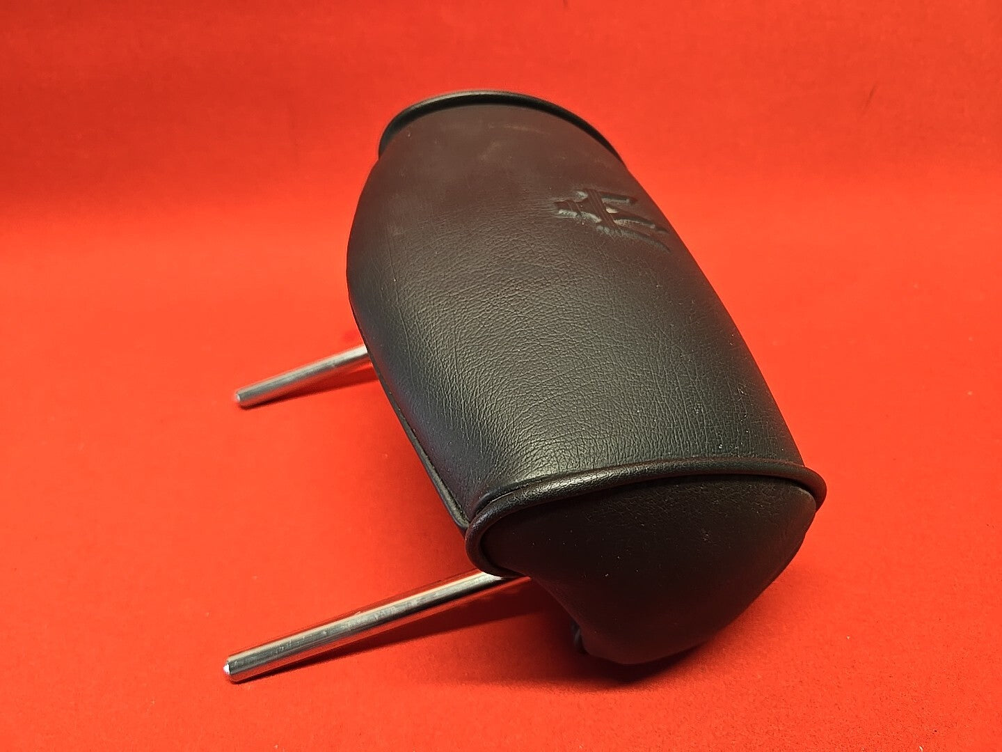 2003 - 2007 Maserati Quattroporte REAR LEFT or RIGHT Headrest Leather 981421500