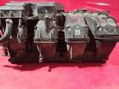 15-17 Rover Discovery Sport / Evoque 2.0L L4 Turbo Upper Intake Manifold Plenum