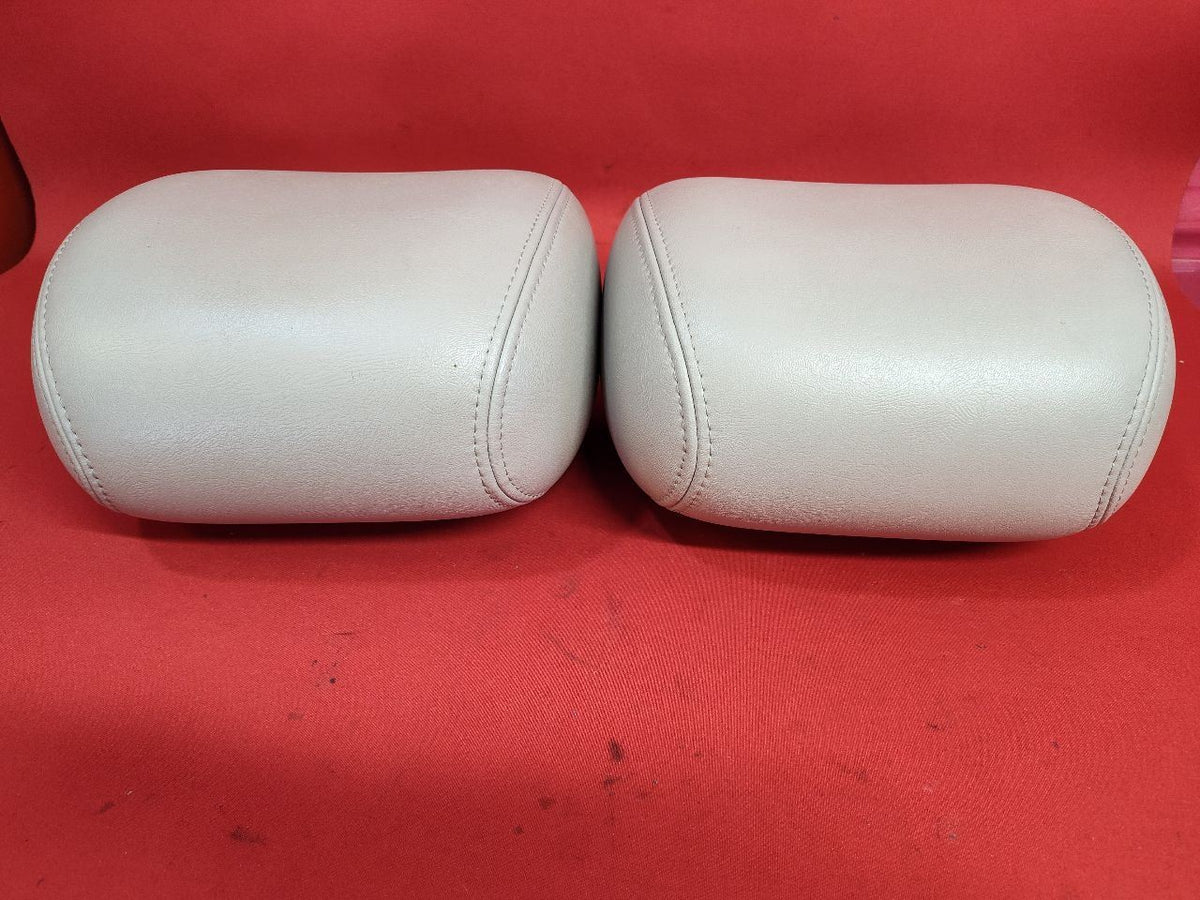 2003-2007 Chevrolet Chevy Cadillac GMC FRONT Headrest Set Leather Beige
