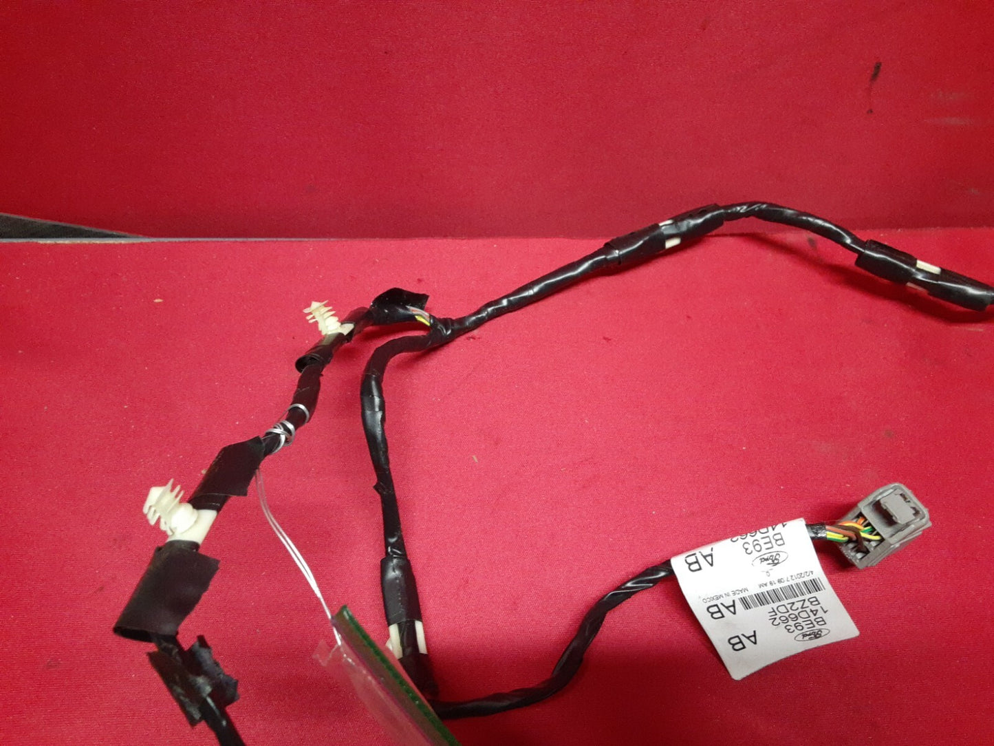 2013 - 2019 Lincoln MKT FRONT Center Console Light Wiring Harness BE93-14D662-AB