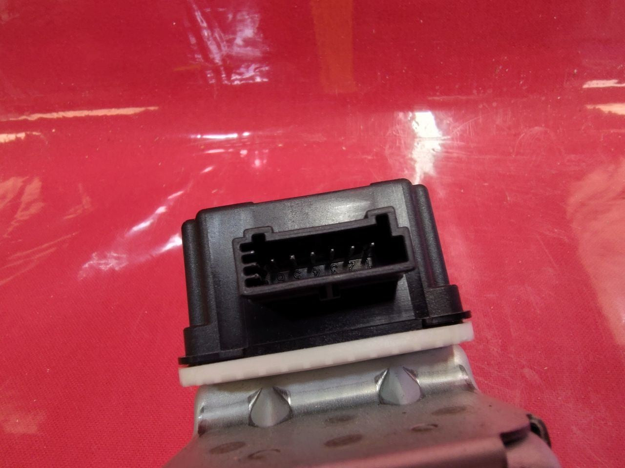 14-16 Hyundai Genesis Coupe TPMS Tire Pressure Monitoring Sensor Module