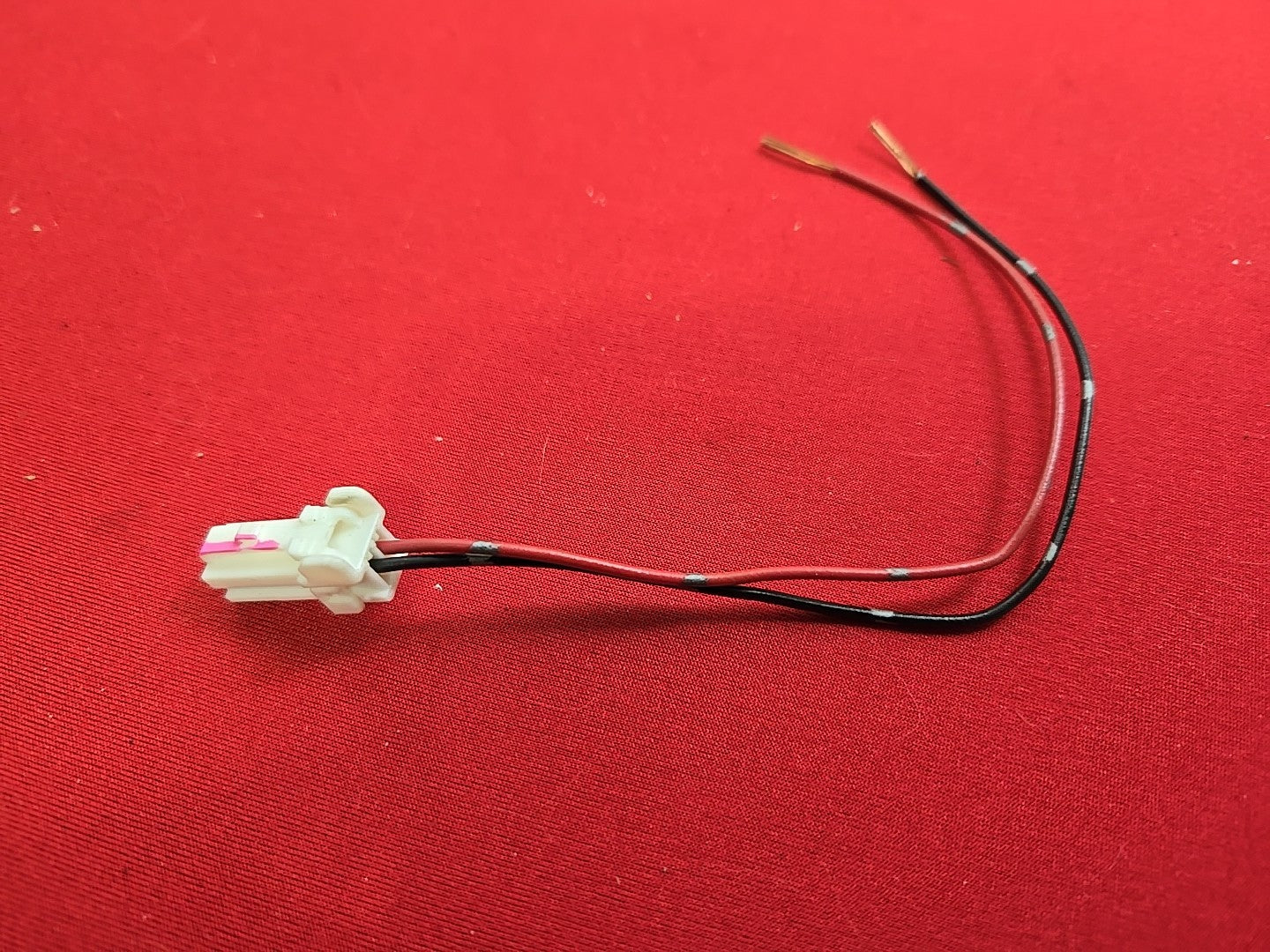 2008-2015 Nissan Xterra High Mount 3rd Third Brake Light Lamp PIGTAIL WIRE ONLY