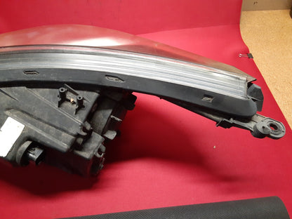 2012 - 2014 Hyundai Accent RIGHT PASSENGER Headlight Lamp Halogen 	92102-1R010