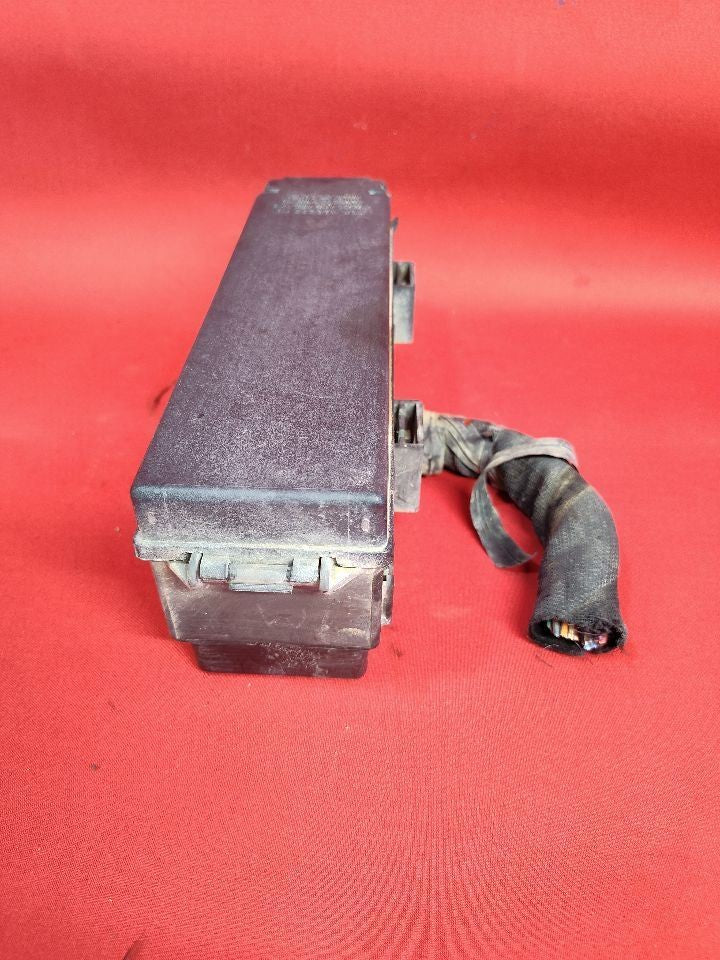2008 Dodge Durango Chrysler Aspen 4.7L V8 Headlamp to Dash Fuse Box Junction