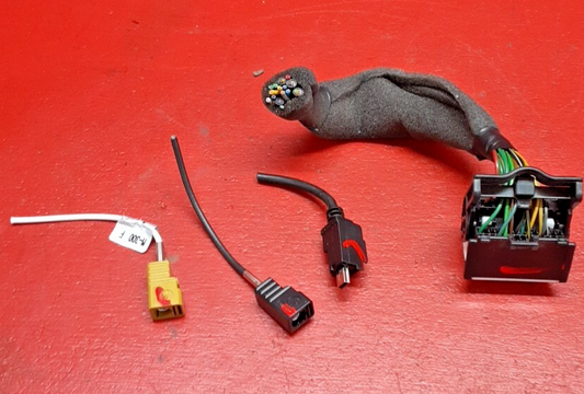 2014Chevrolet Spark Radio Control Unit Pigtails 95413353