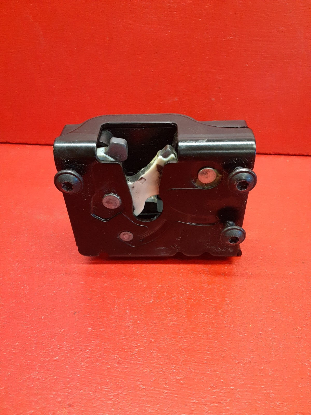 08-12 Ford Escape / 08-11 Mariner REAR LIFTGATE TAILGATE LATCH ACTUATOR Assembly