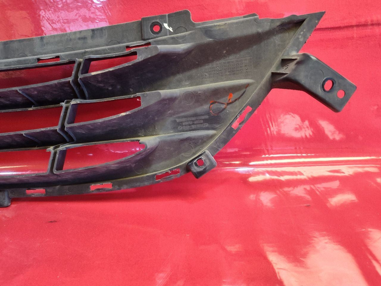 13-16 Hyundai Genesis Coupe LOWER Front Bumper Grille Insert Trim