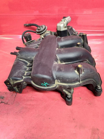 2001-2004 Ford Escape XLS XLT 3.0L V6 DOHC Upper Intake Manifold Plenum Inlet