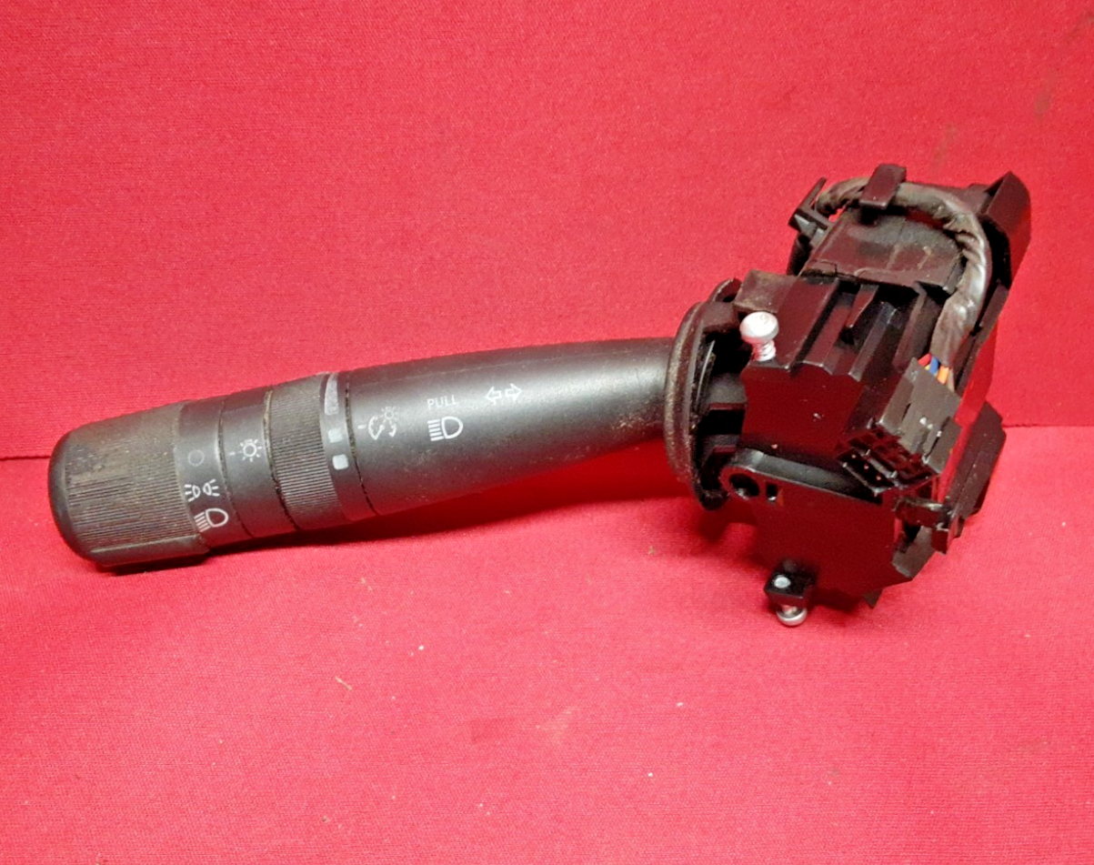 2005 - 2007 Jeep Grand Cherokee 06-07 Commander Turn Headlight Switch 05143311AE