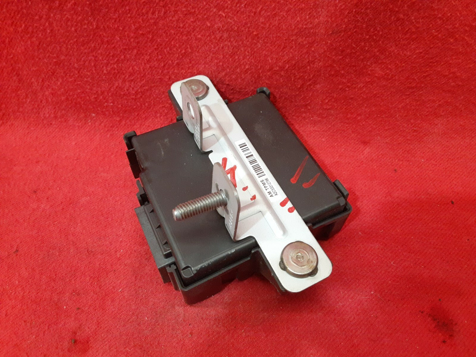 2010 2011 Kia Soul TPMS Tire Pressure Assembly Control Module Unit 95800-2K000