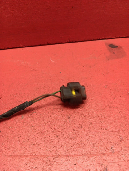 2000-2004 Mercedes-Benz C230 240 320 Left Fog Light Assembly Pigtail 2158200556