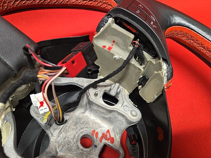 2013 2014 2015 2016 Fiat 500 / Fiat 500e Steering Wheel Black & Red Leather