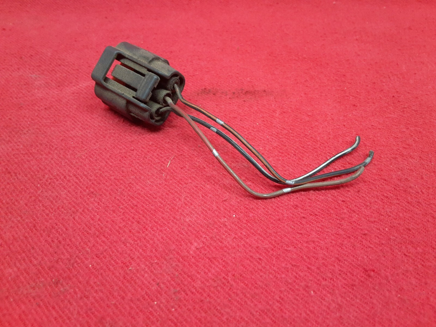 Suzuki XL-7 XL7 / Tracker 2.7V6 Ignition Coil - 33410-77E2 - PIGTAIL / CONNECTOR