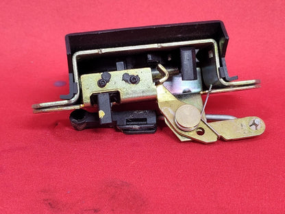 1998-2010 VW Volkswagen Beetle Rear Liftgate Tailgate Hatch Latch Lock Actuator