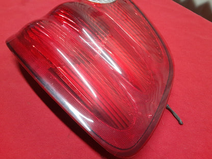 2000 2001 2002 2003 Ford F-150 F150 King Ranch RIGHT PASSENGER Tail Light Lamp
