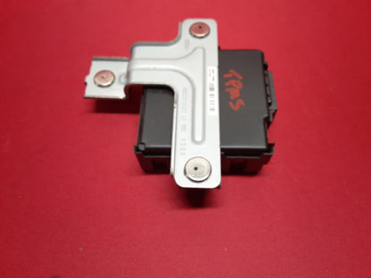 2012 - 2014 Hyundai Accent TPMS Tire Pressure Control Module Unit 	95800-1R100