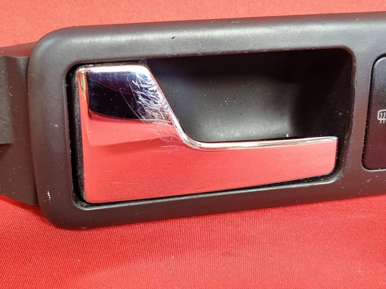 1998-2005 VW Volkswagen Sedan FRONT RIGHT PASSENGER Interior Door Handle Chrome