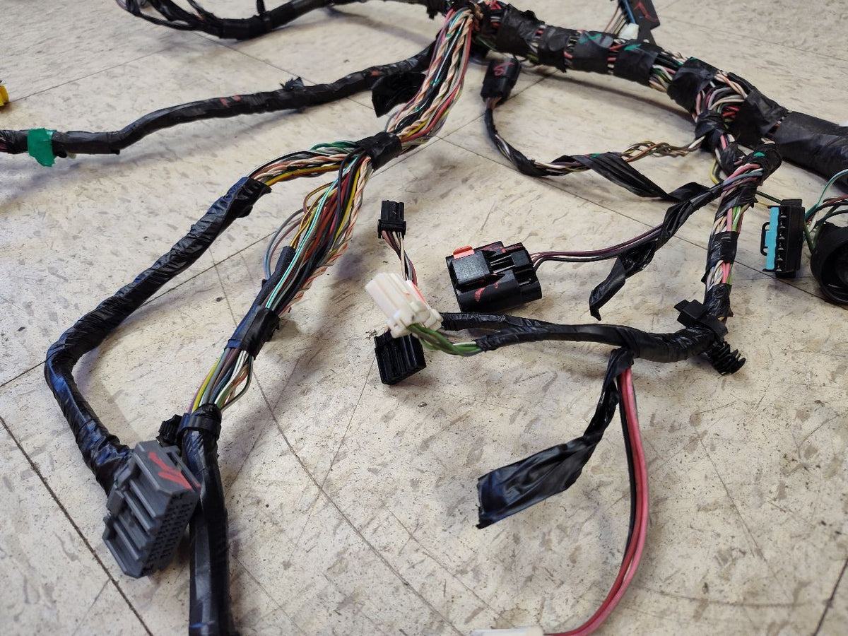 2008 Jeep Liberty 3.7L V6 Instrument Panel Dash Wiring Harness 56048877AH