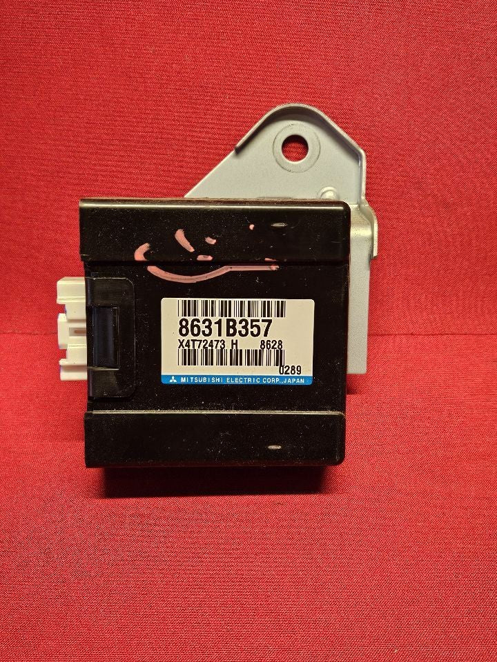 2018-2020 Mitsubishi Eclipse Cross AWD 4WD Transfer Case Control Module TCCM
