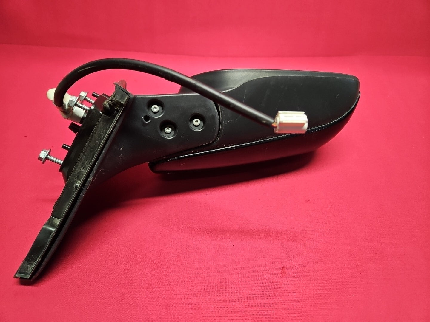 2009 2010 Pontiac Vibe RIGHT PASSENGER Door Mirror 19U Black Pearl Metallic