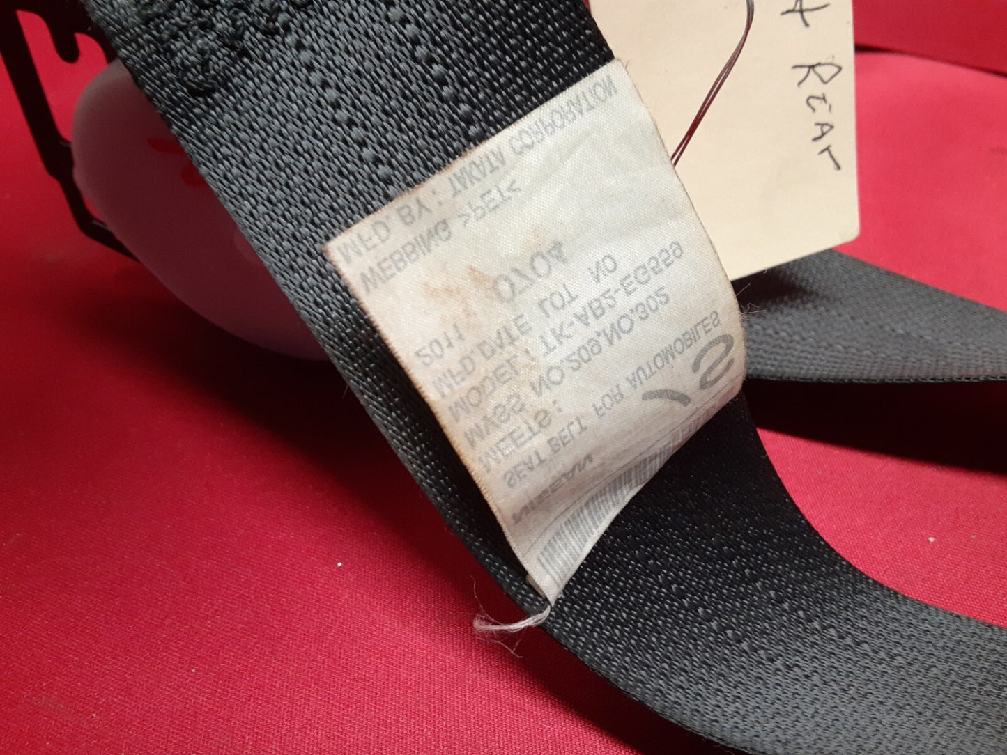 2011 - 2019 Infiniti REAR RIGHT PASSENGER Seat Belt w/ Buckle Black 88844-1MA0B