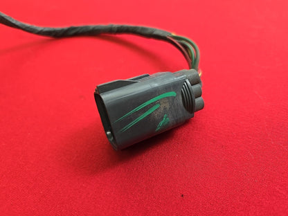 2005-2009 Land Rover HSE Left Driver Halogen Tail Light Lamp - PIGTAIL WIRE ONLY