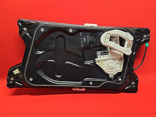 Genuine OEM 2005 - 2007 Land Rover LR3 Left Window Regulator w/ Motor CUR000140