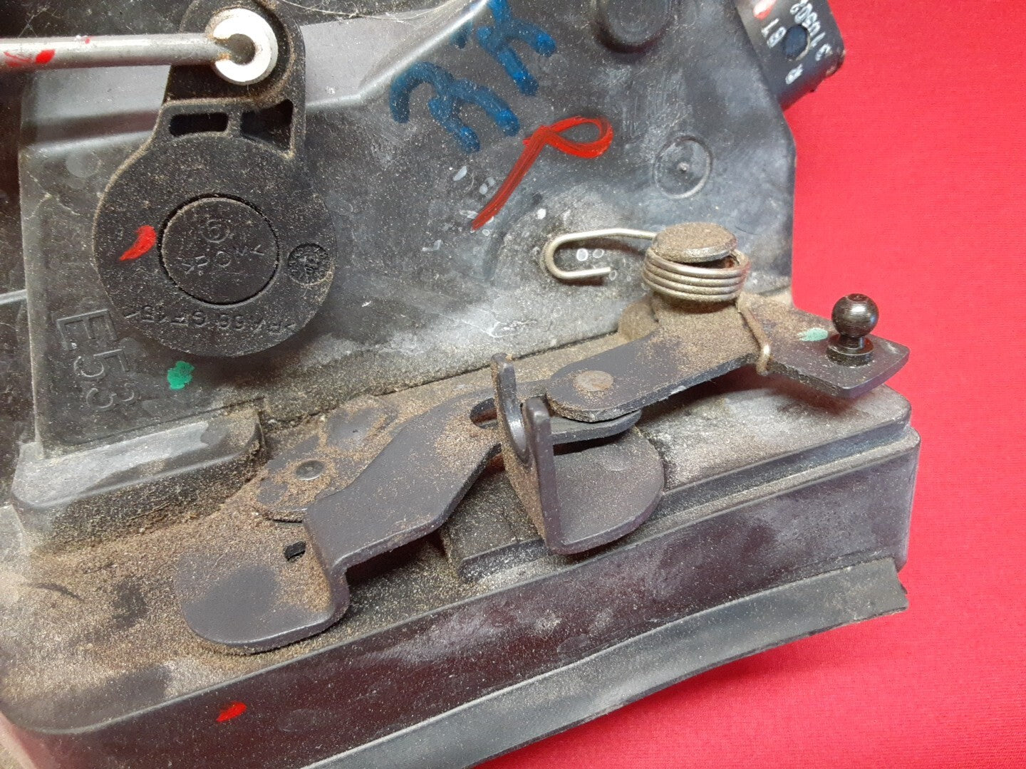 2000-2006 BMW X5 Rear Right Door Lock Latch Actuator 51-22-8-402-602