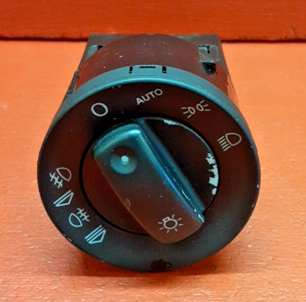 2005-2009 Audi A4 Quattro S4 RS4 Headlamp light Switch Assembly W/ Fog