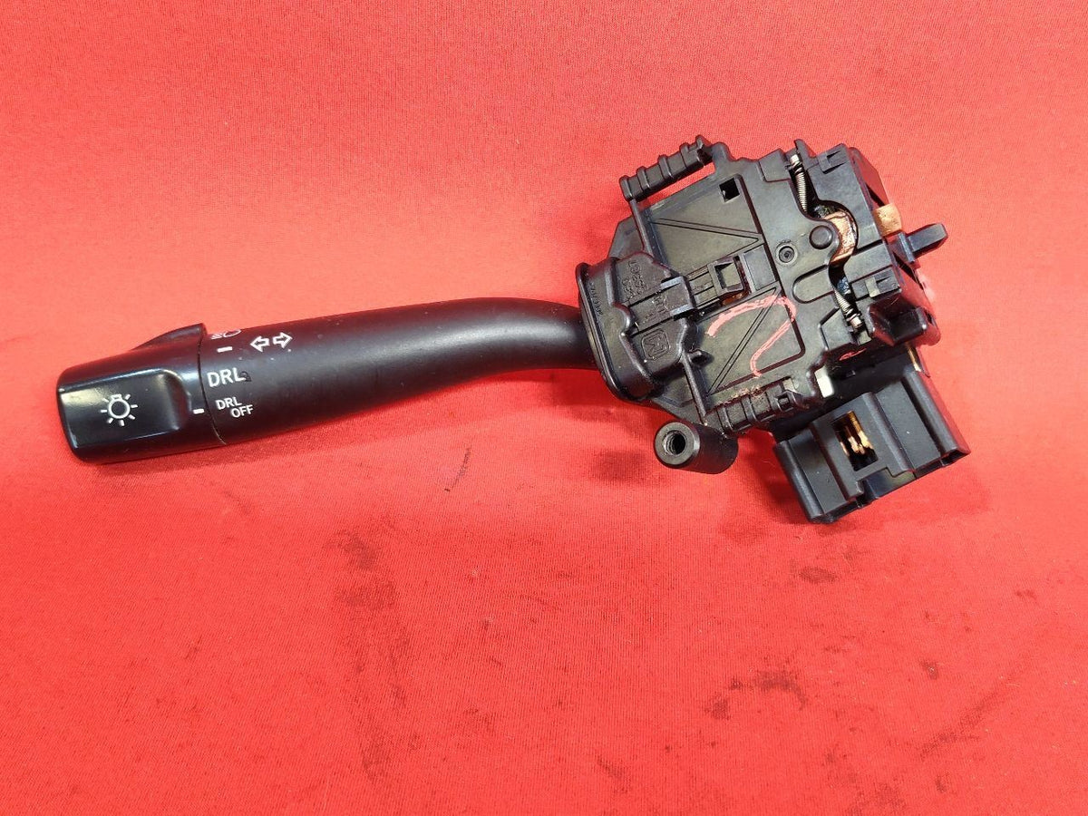 2005 2006 Toyota Camry US Built Headlight Switch Stalk w/ DAYTIME RUNNING LAMPS