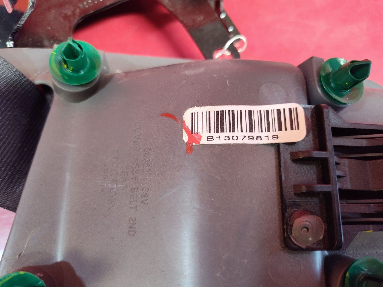 2009-2011 Honda Pilot EX EX-L 2ND SECOND Center From Roof Seat Belt Retractor