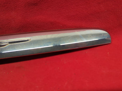 2005 2006 2007 Chrysler Pacifica Liftgate Tailgate License Moulding Trim Fascia
