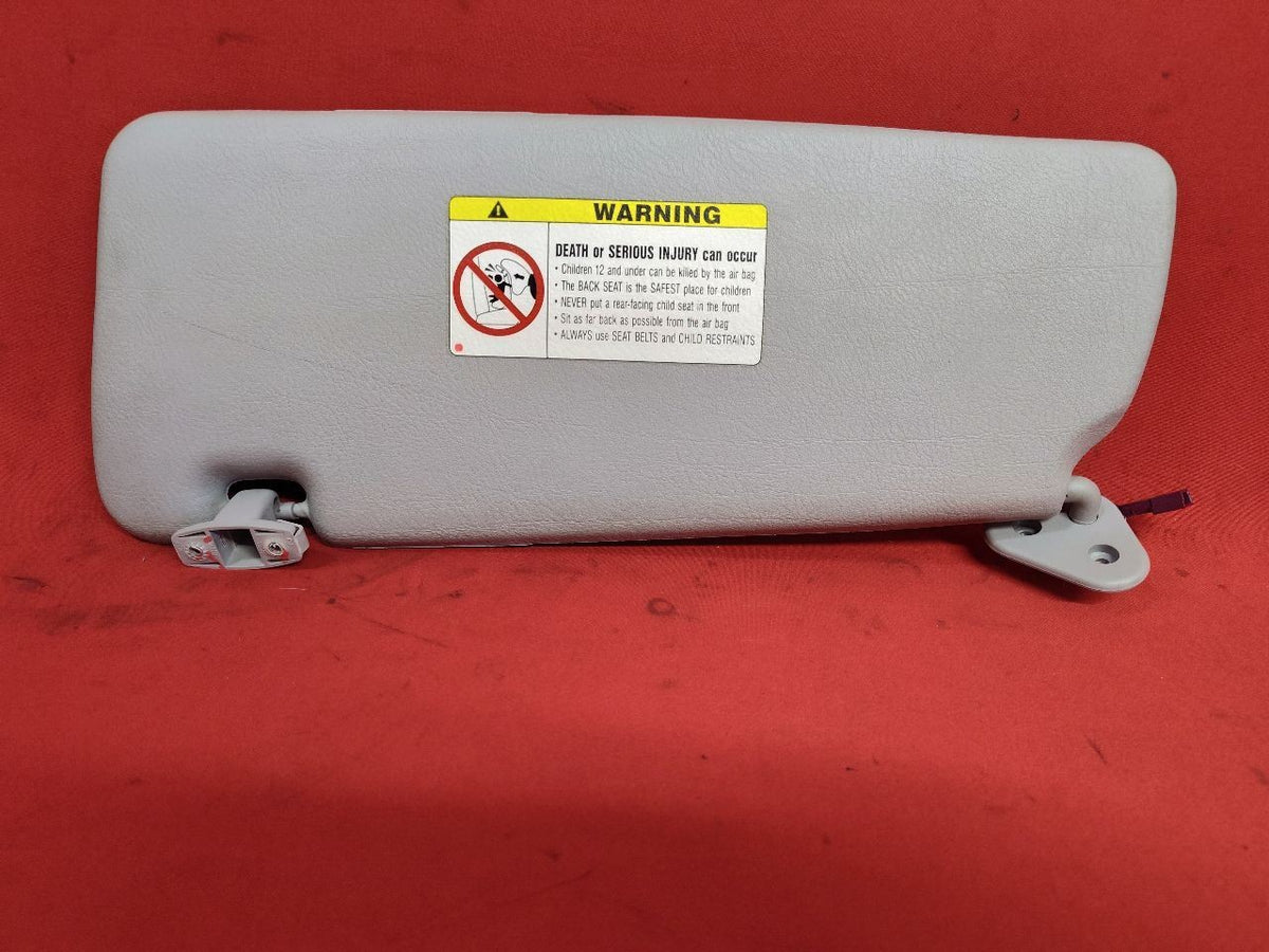 1999-2006 BMW 3-Series Sun Visor Shade Set Illuminated w/ Lights HELLGRAU Grey