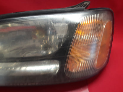 2000-2006 Subaru Outback Front Left Driver Headlight Assembly 84001AE15A