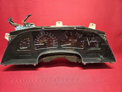 1998 1999 Oldsmobile Aurora 4.0L V8 Speedometer Instrument Cluster Auto Trans
