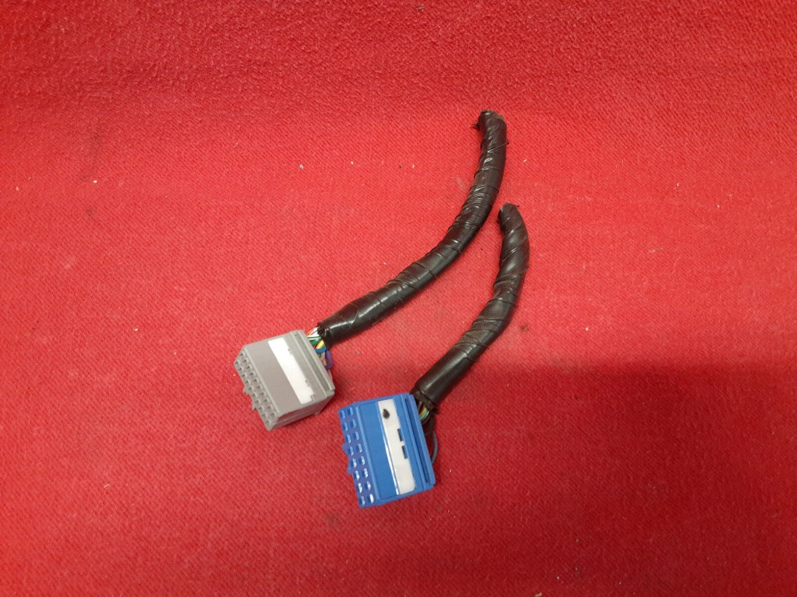 2003 2004 2005 Subaru Baja Legacy 2.5L Integrated Anti-Theft Module PIGTAILS