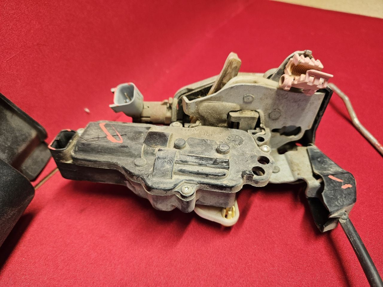 08-16 Ford F-250 F-350 Front Right Passenger Door Latch Lock Actuator w/ Handle
