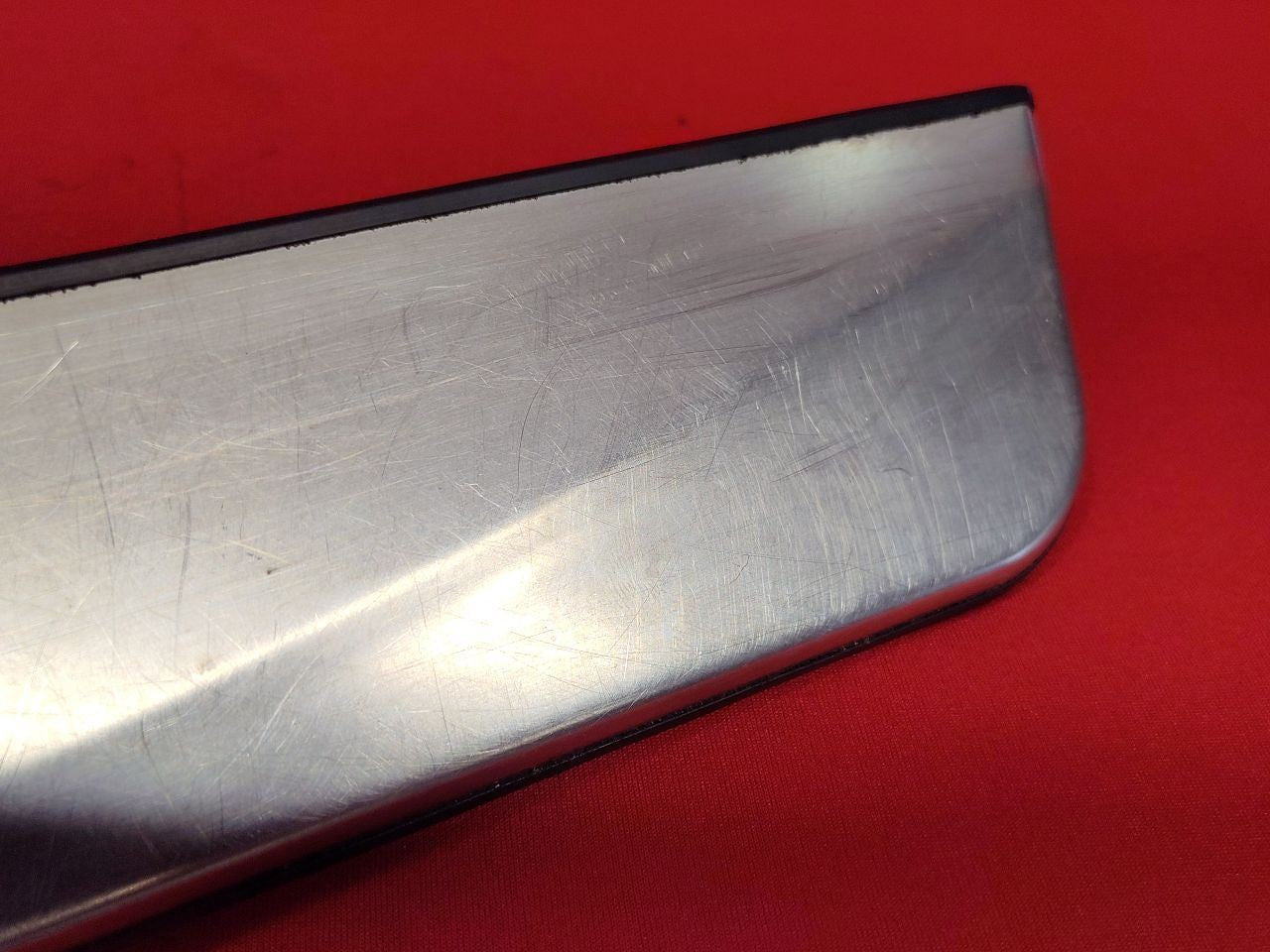 2011-2020 Infiniti Qx56 Qx80 Front RIGHT PASSENGER Illuminated Scuff Kick Plate