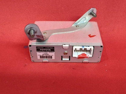 1997 1998 Lexus ES300 97-99 Camry Cruise Control Control Module 88240-06010