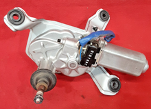 2010 - 2013 Kia Sorento - Rear Window Wiper Motor - 987002P000