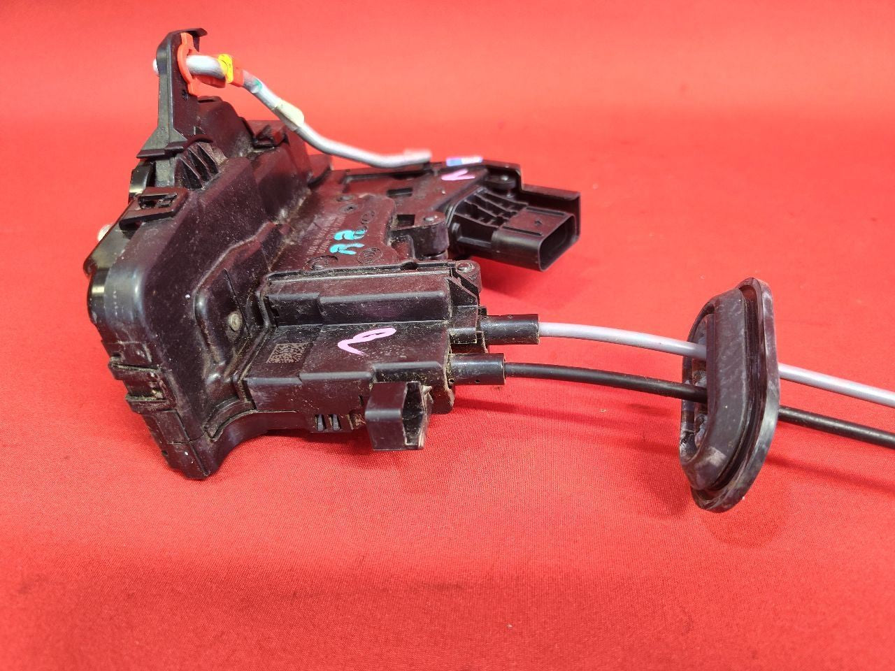 2019 Kia Forte RIGHT REAR PASSENGER Door Latch Lock Actuator 81420-M6000